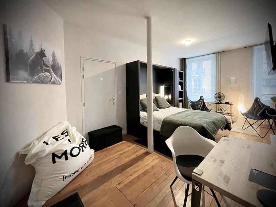 Grand Studio Confortable Situe En Centre Ville Gérardmer Exterior photo