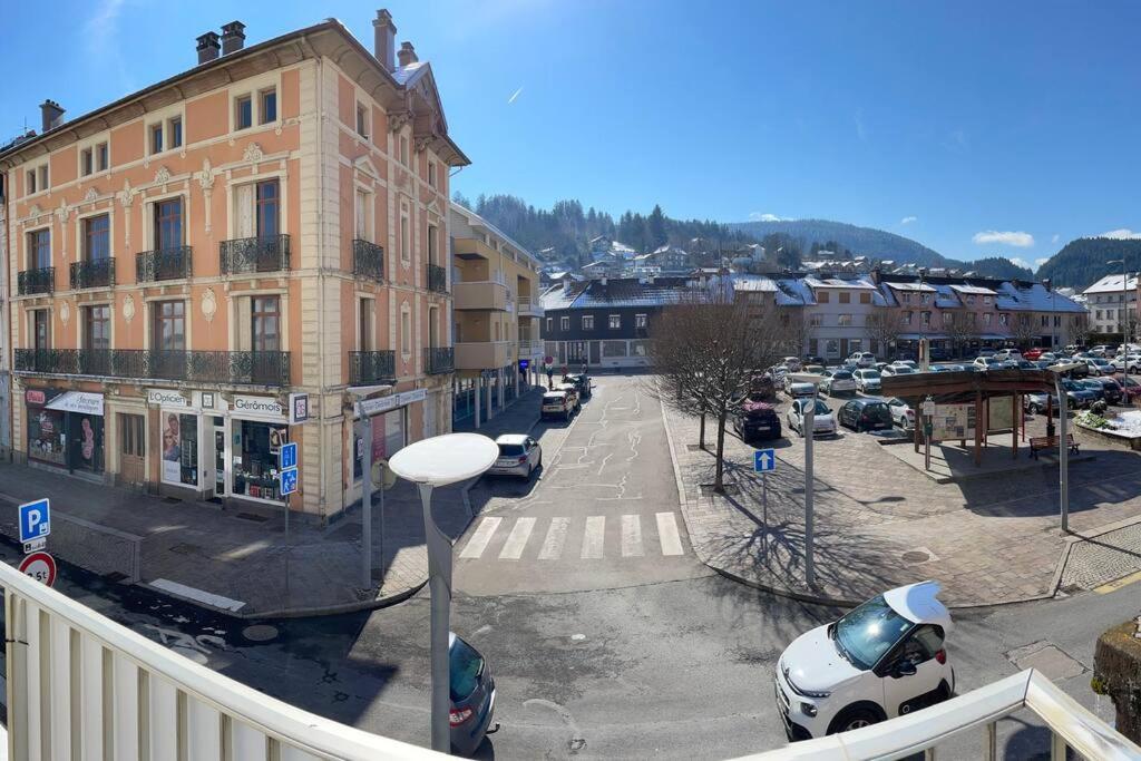 Grand Studio Confortable Situe En Centre Ville Gérardmer Exterior photo